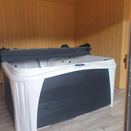 Osada W Beskidach * Zlatna