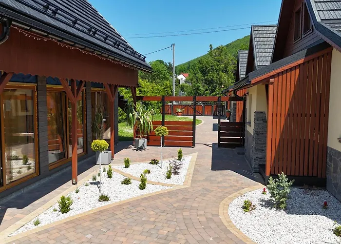 Osada W Beskidach Holiday park Zlatna